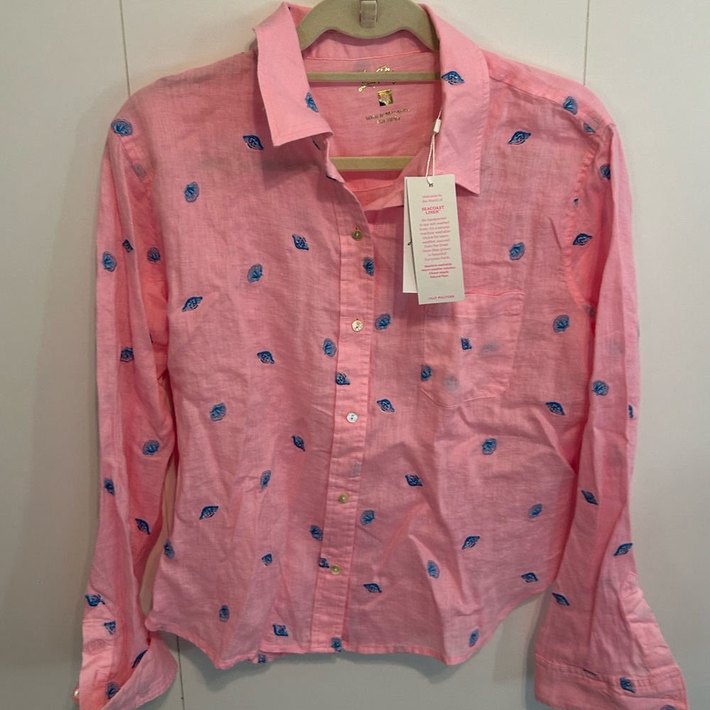 Lilly Pulitzer Linen Corallyn Button Down

Conch shell pink with blue shells